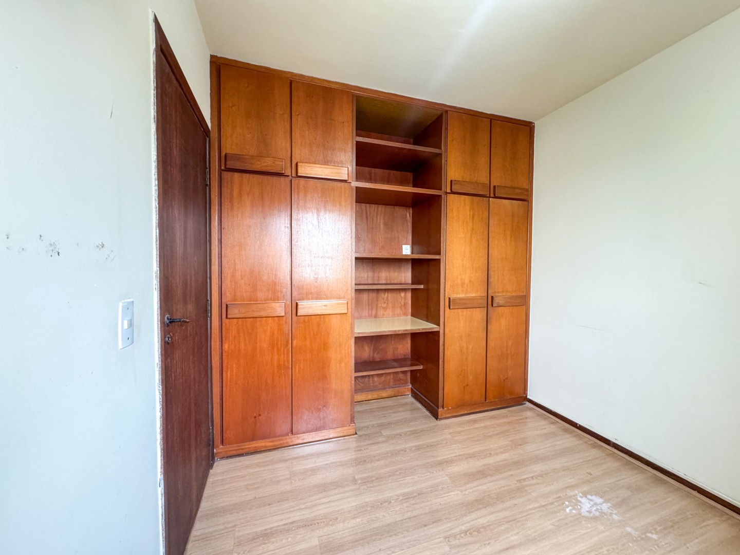 Apartamento para locação no bairro Vila Ipiranga de Londrina - Foto 30