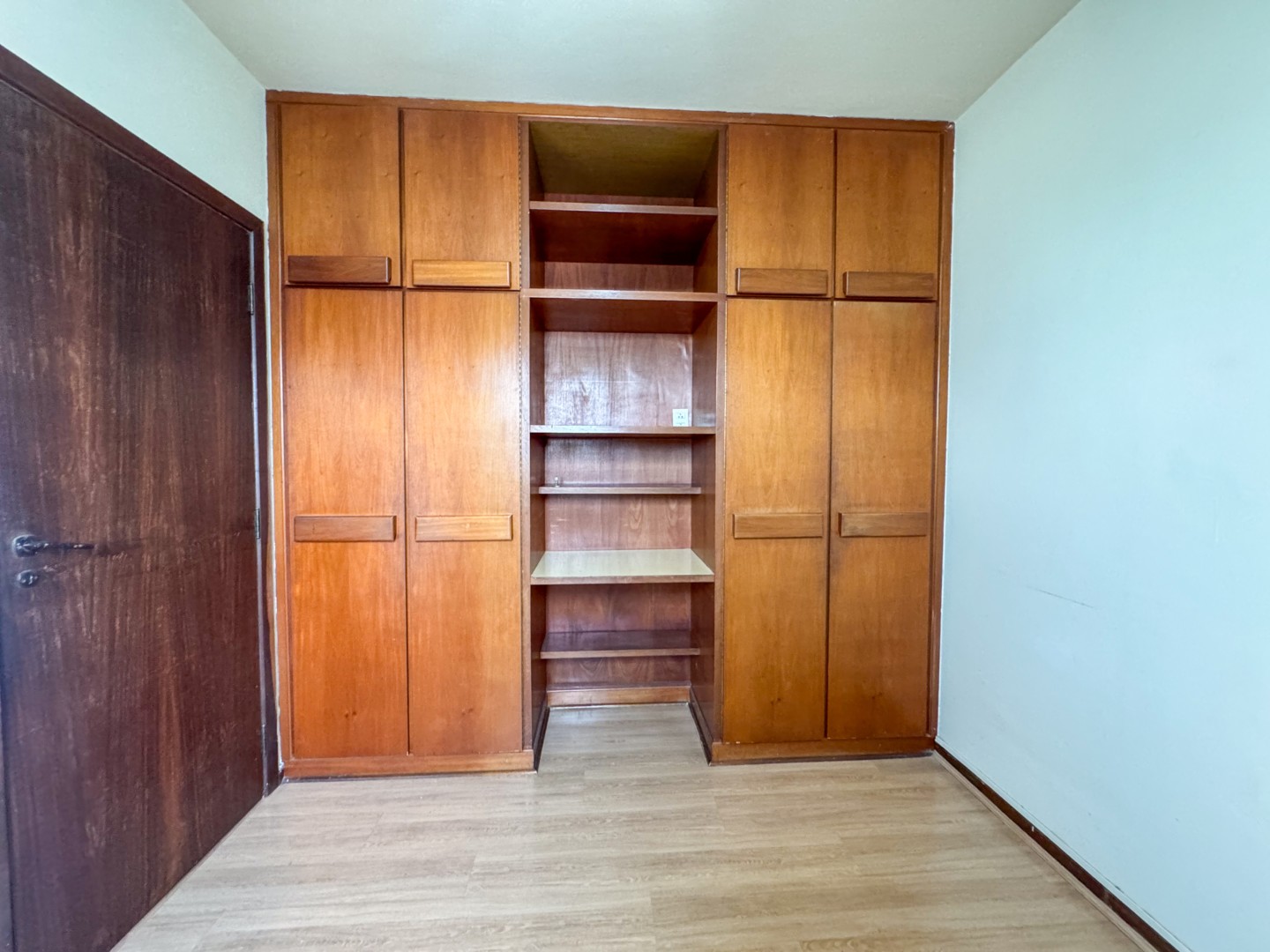 Apartamento para locação no bairro Vila Ipiranga de Londrina - Foto 31