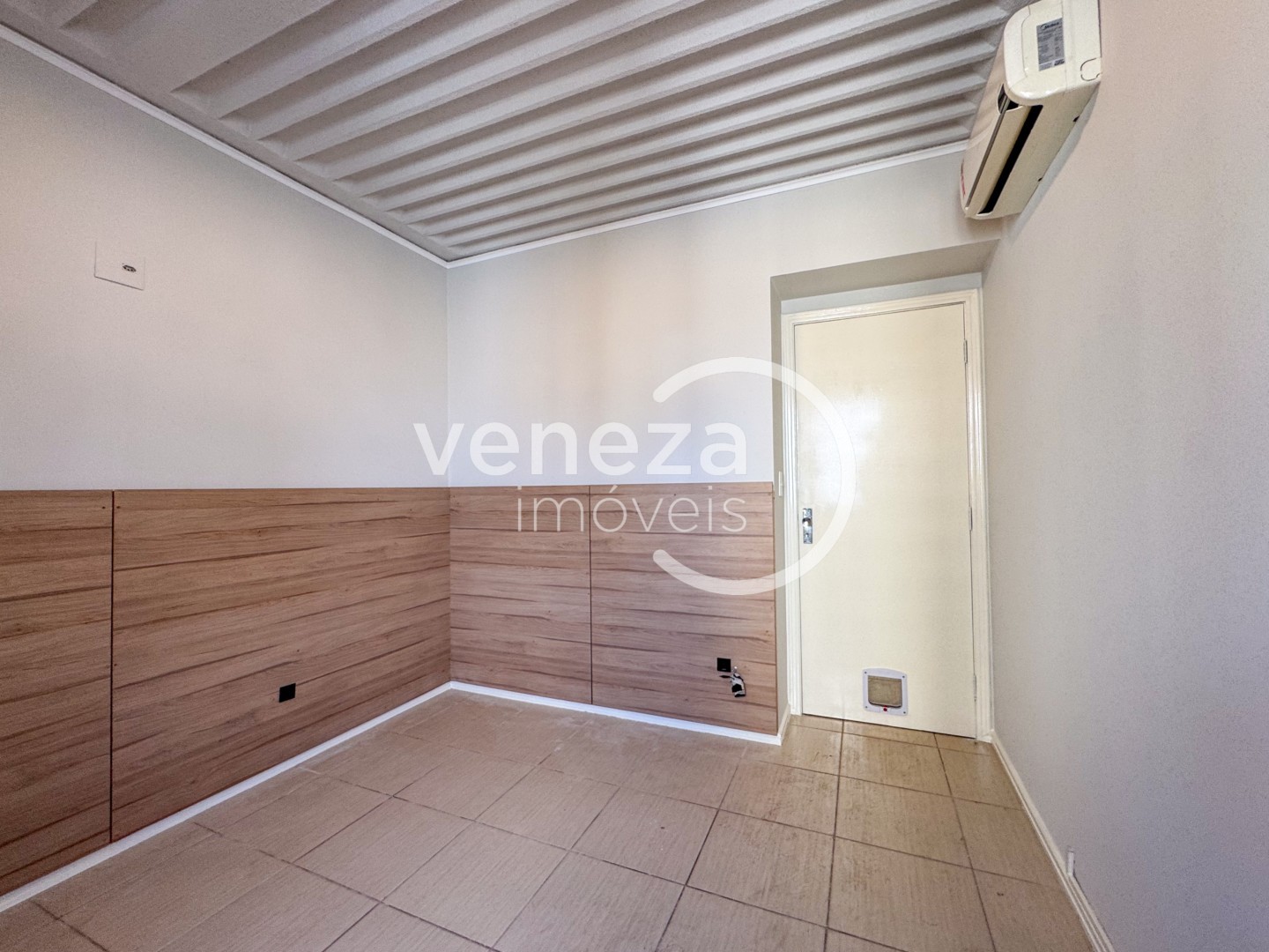 Apartamento para locação no bairro Centro de Londrina - Foto 11