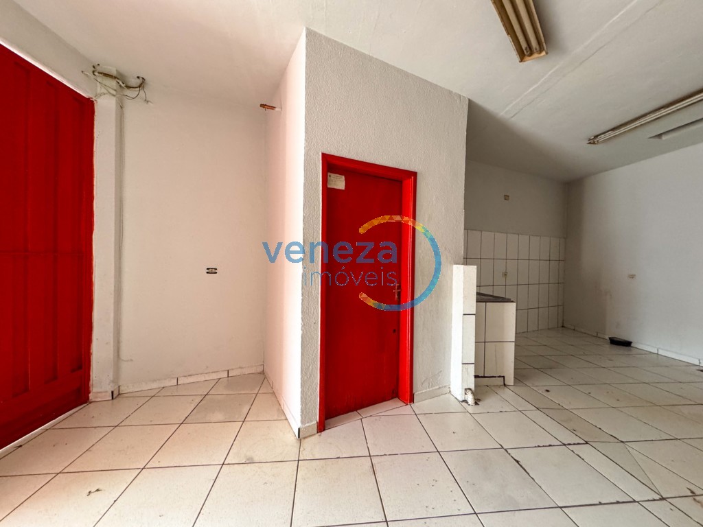 Salão-loja para locação no bairro Agari de Londrina com 20m<sup>2</sup> útil