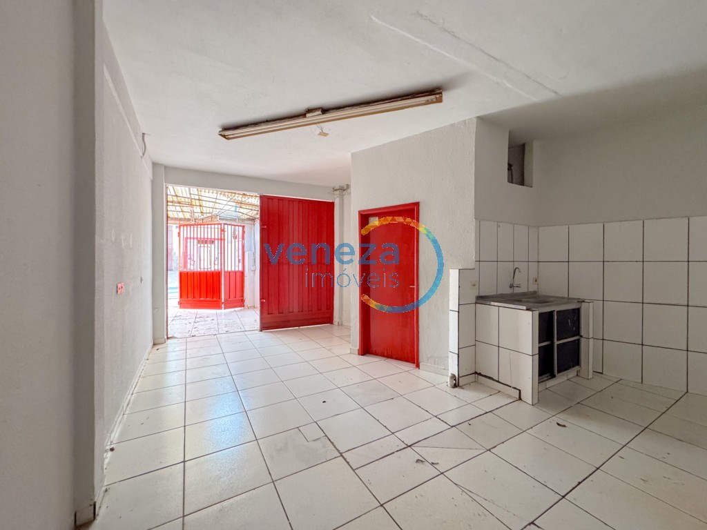 Salão-loja para locação no bairro Agari de Londrina com 20m<sup>2</sup> útil