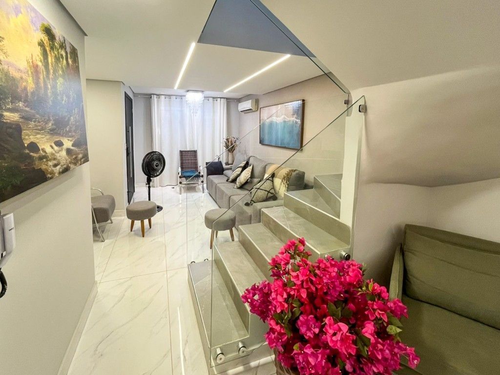 Casa Residencial para venda no bairro Jardim Albatroz de Londrina - Foto 7