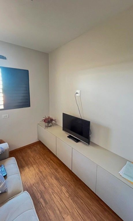 Casa Residencial para venda no bairro Jardim Albatroz de Londrina - Foto 12