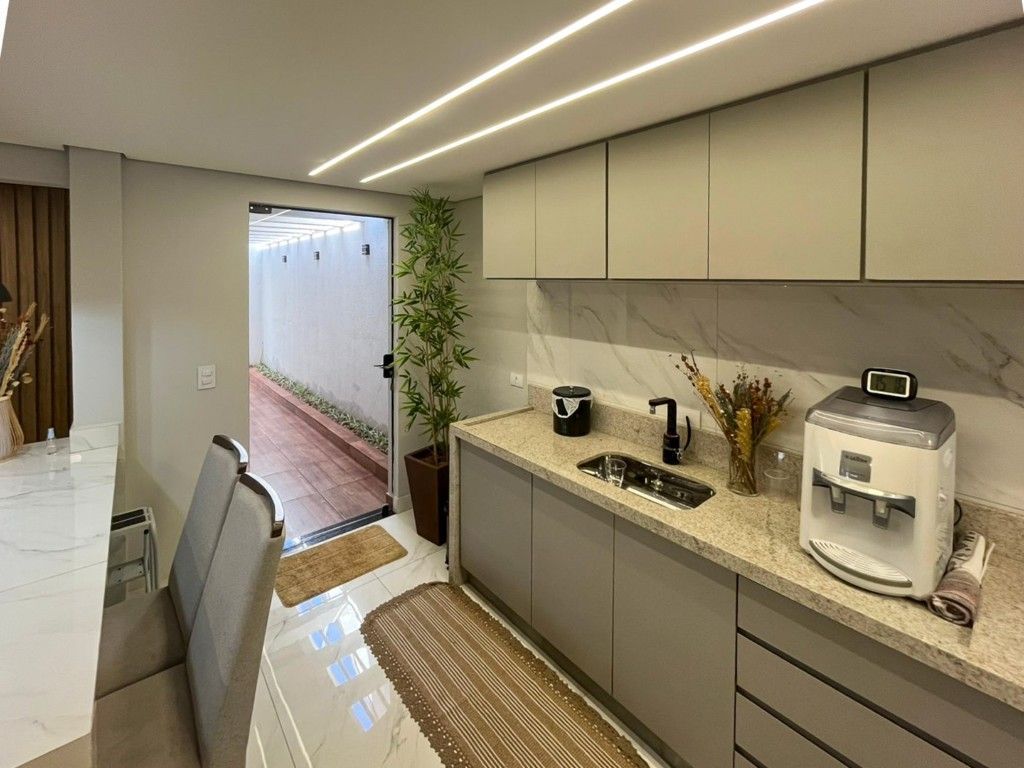 Casa Residencial para venda no bairro Jardim Albatroz de Londrina - Foto 18