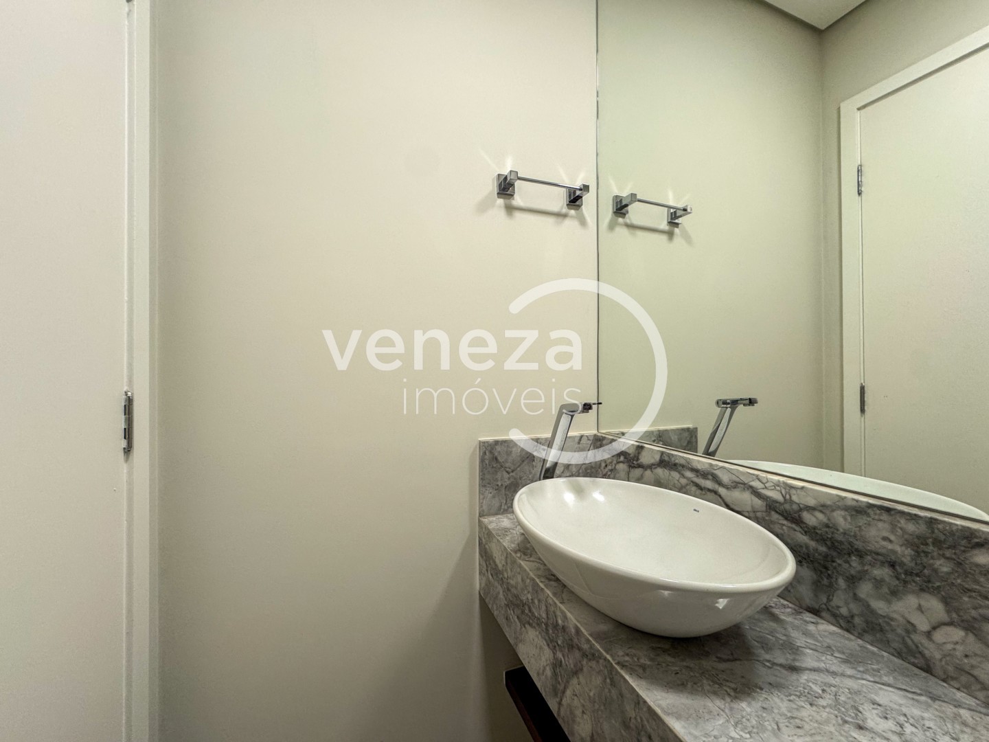 Apartamento para locação no bairro Vila Larsen 1 de Londrina - Foto 7