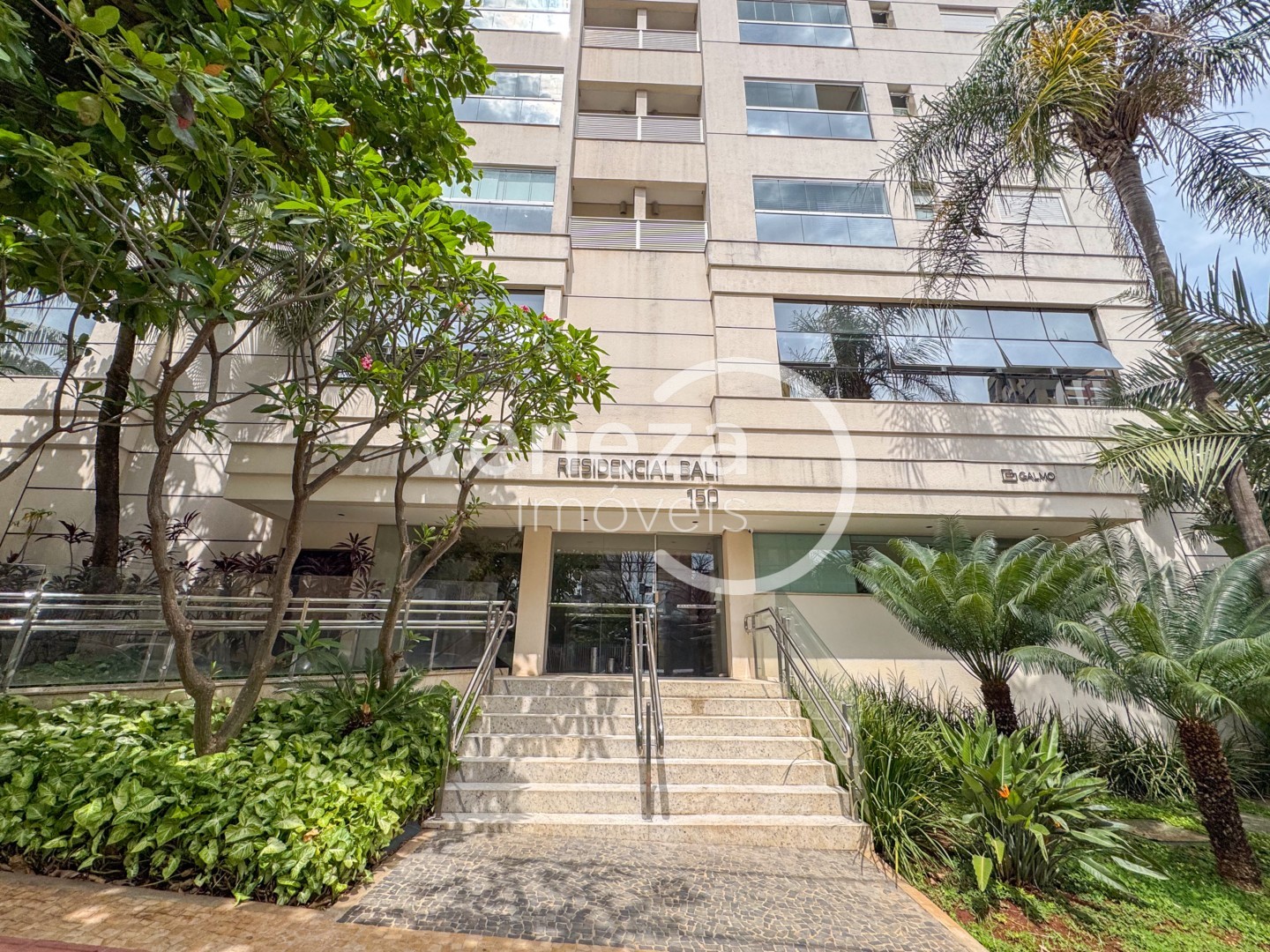 Apartamento para locacao no Vila Larsen 1 em Londrina com 113,4m² por R$ 2.700 - Foto 1