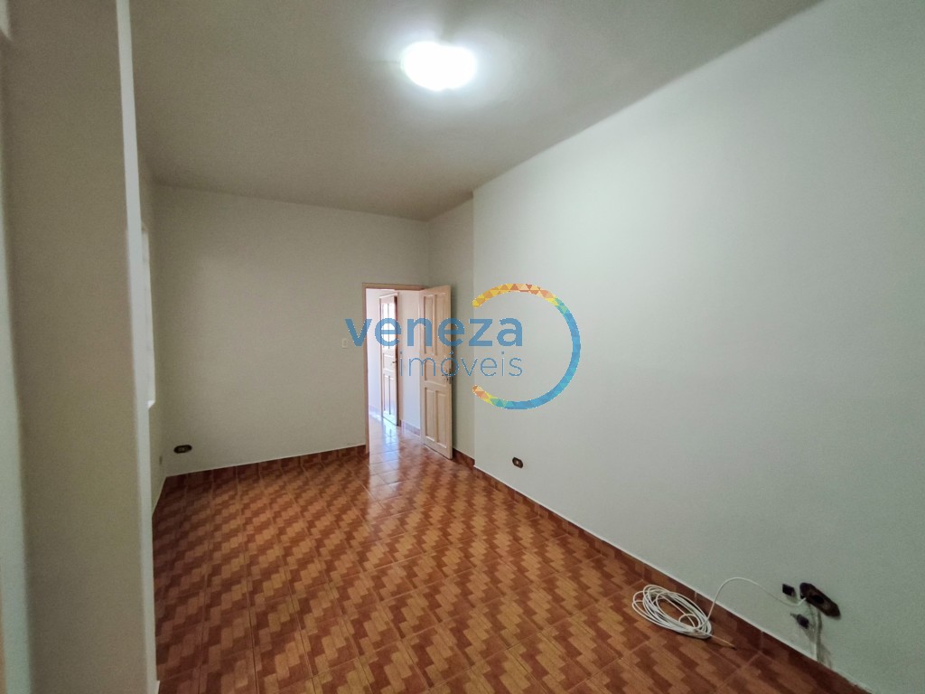 Apartamento para locacao no Centro em Londrina com 90m² por R$ 950,00  - Foto 3