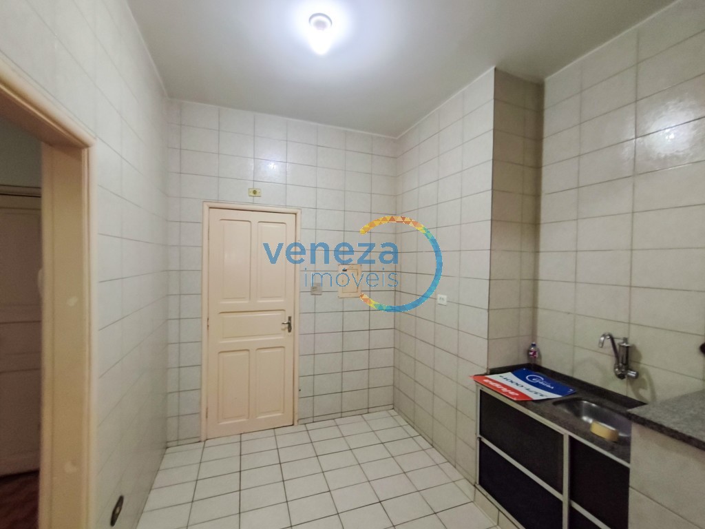 Apartamento para locação no bairro Centro de Londrina com 90m<sup>2</sup> útil, 2 quartos - Foto 13