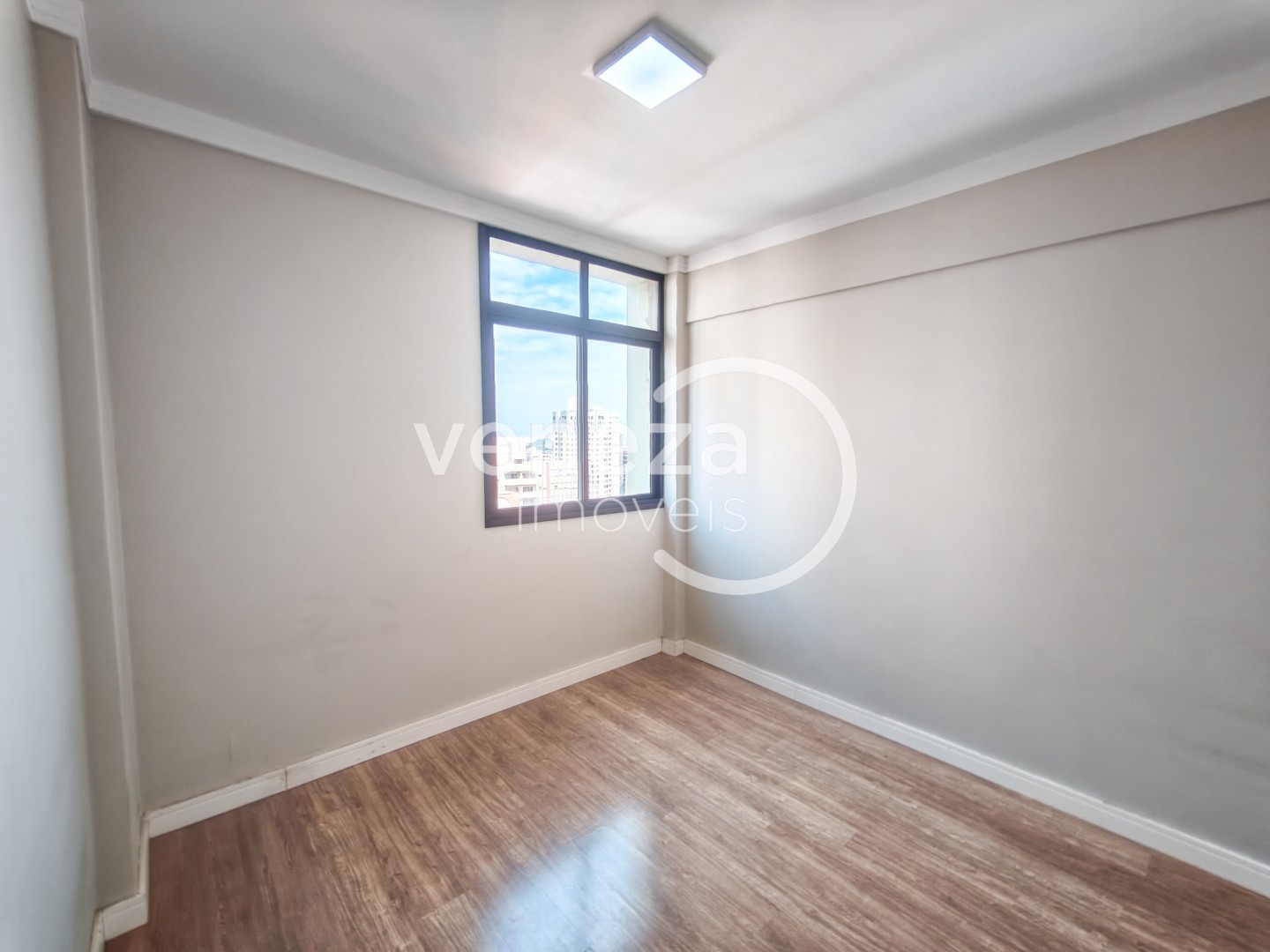 Apartamento para locação no bairro Centro de Londrina - Foto 5