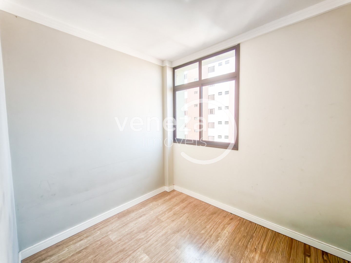 Apartamento para locação no bairro Centro de Londrina - Foto 4