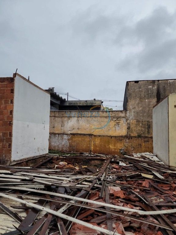 Terreno para locacao no Santos Dumont em Londrina com 394m² por R$ 1.875,00