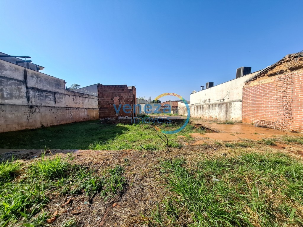 Terreno para locacao no Santos Dumont em Londrina com 394m² por R$ 1.500,00