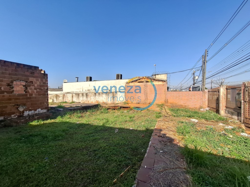 Terreno para locacao no Santos Dumont em Londrina com 394m² por R$ 1.500,00