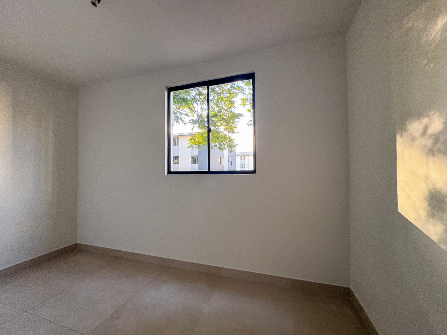 Apartamento para locação no bairro Gleba Palhano de Londrina - Foto 12