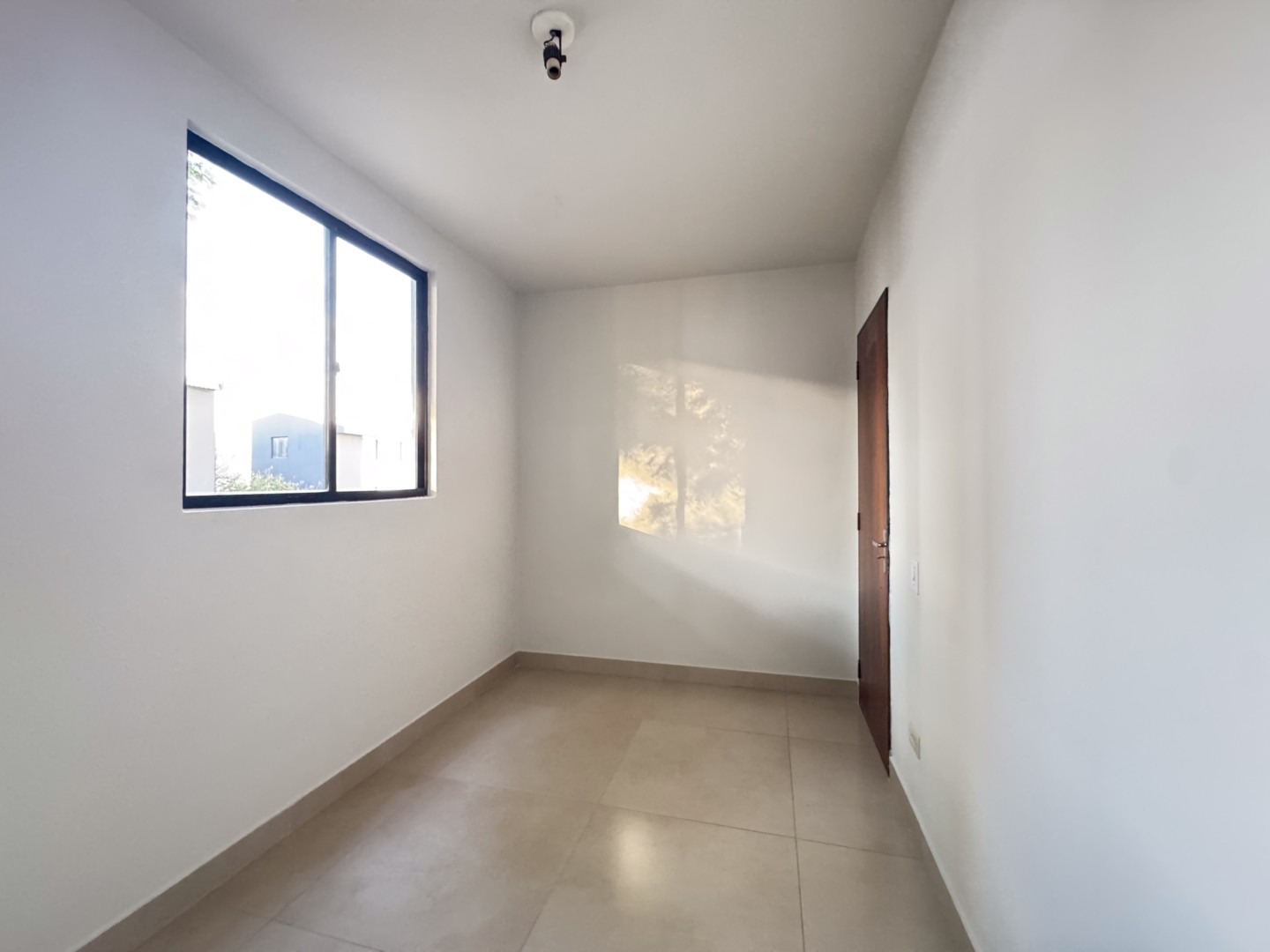 Apartamento para locação no bairro Gleba Palhano de Londrina - Foto 16