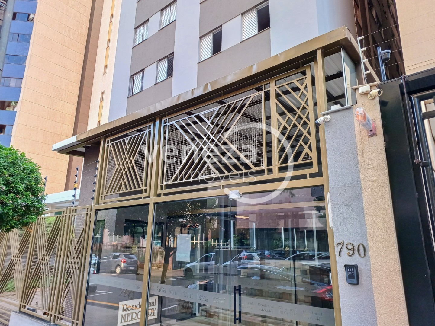 Apartamento para locacao no Centro em Londrina com 105m² por R$ 1.290