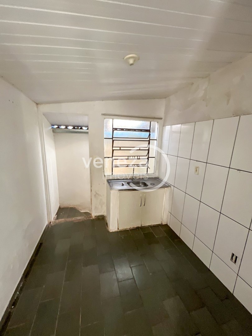 Casa Residencial para locação no bairro Cinco Conjuntos de Londrina - Foto 23