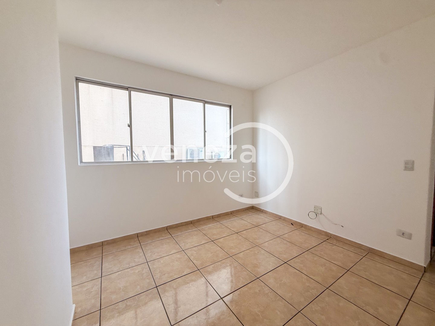 Apartamento para locação no bairro Centro de Londrina - Foto 4