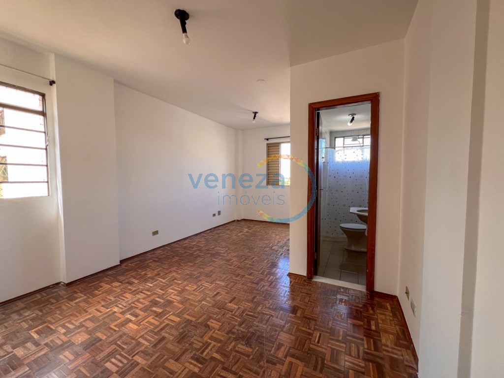 Apartamento para locacao no Centro em Londrina com 35m² por R$
                                                                                                                                                                                            780,00                                                                                            