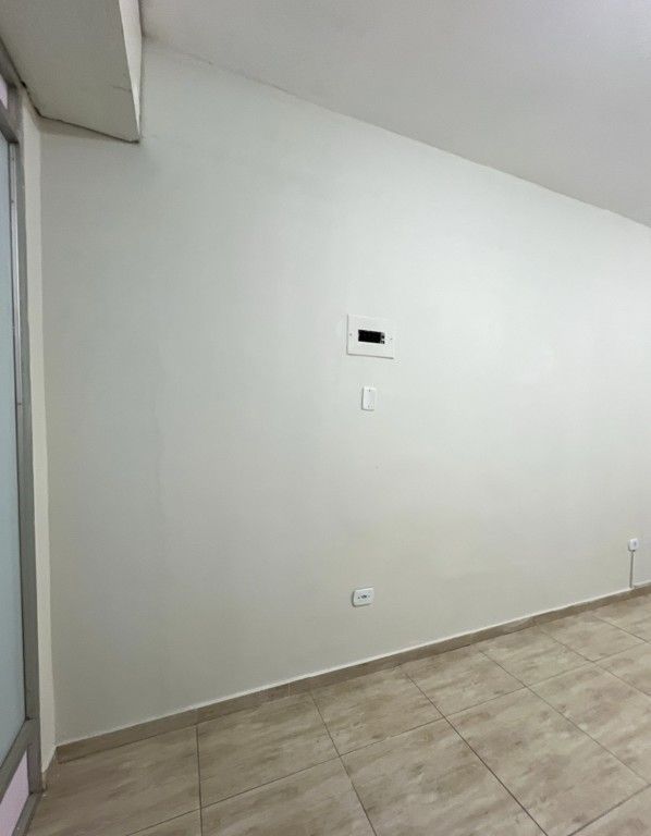 Salão-loja para locação no bairro Centro de Londrina - Foto 12