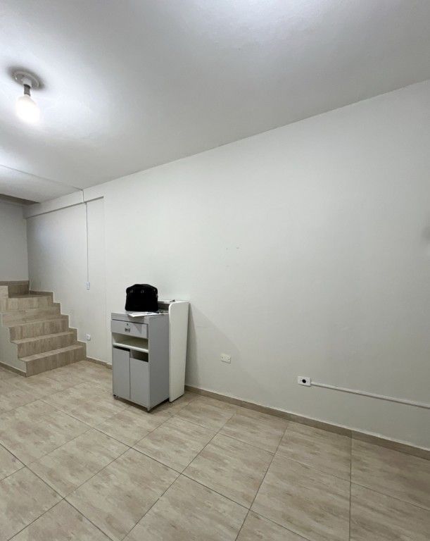 Salão-loja para locação no bairro Centro de Londrina - Foto 15