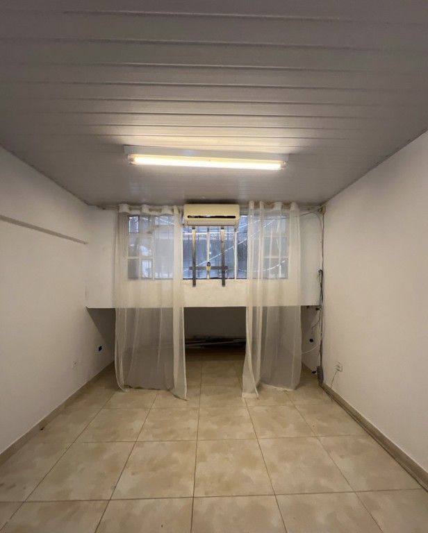 Salão-loja para locação no bairro Centro de Londrina - Foto 26