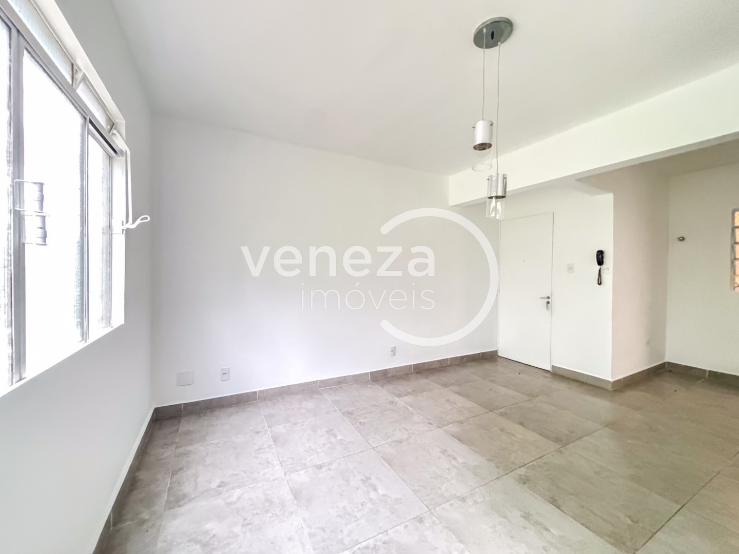 Apartamento para locação no bairro Lima Azevedo de Londrina - Foto 5