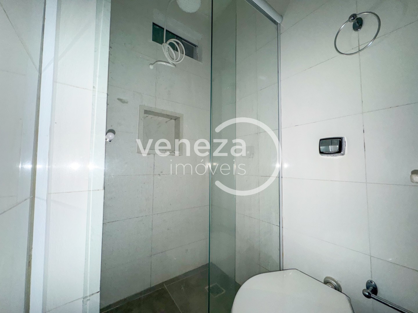 Apartamento para locação no bairro Lima Azevedo de Londrina - Foto 26