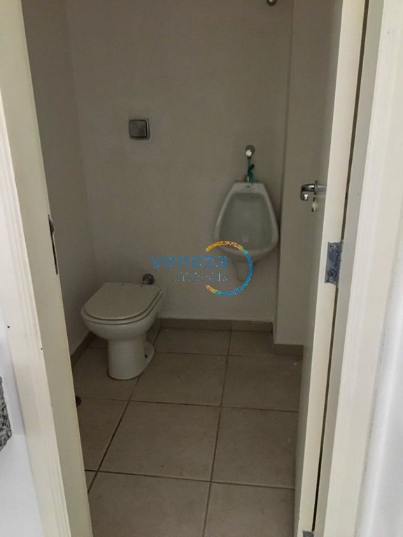 Salão-loja para locação no bairro Vitoria de Londrina - Foto 18