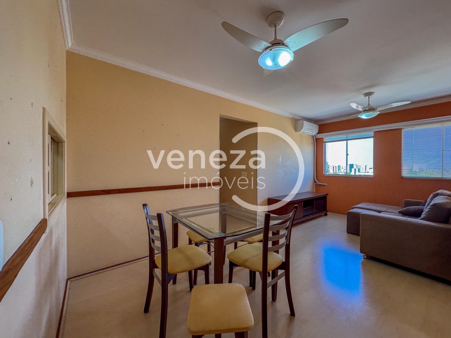 Apartamento para locacao no Jardim America em Londrina com 103,67m² por R$ 1.750