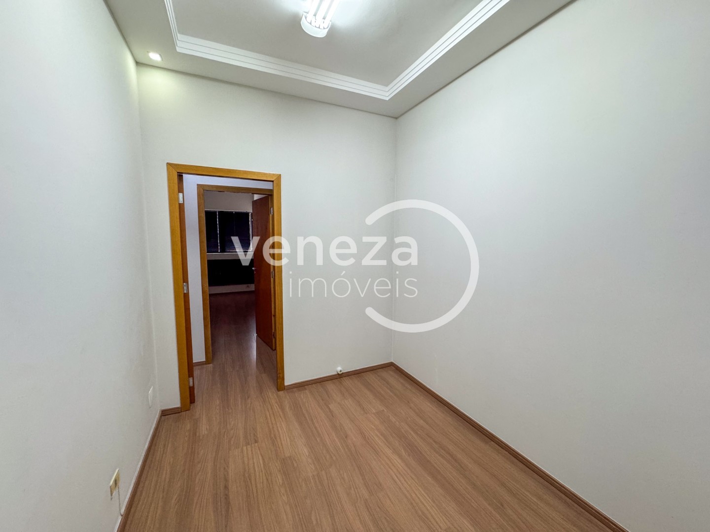 Sala para locação no bairro Centro de Londrina - Foto 5