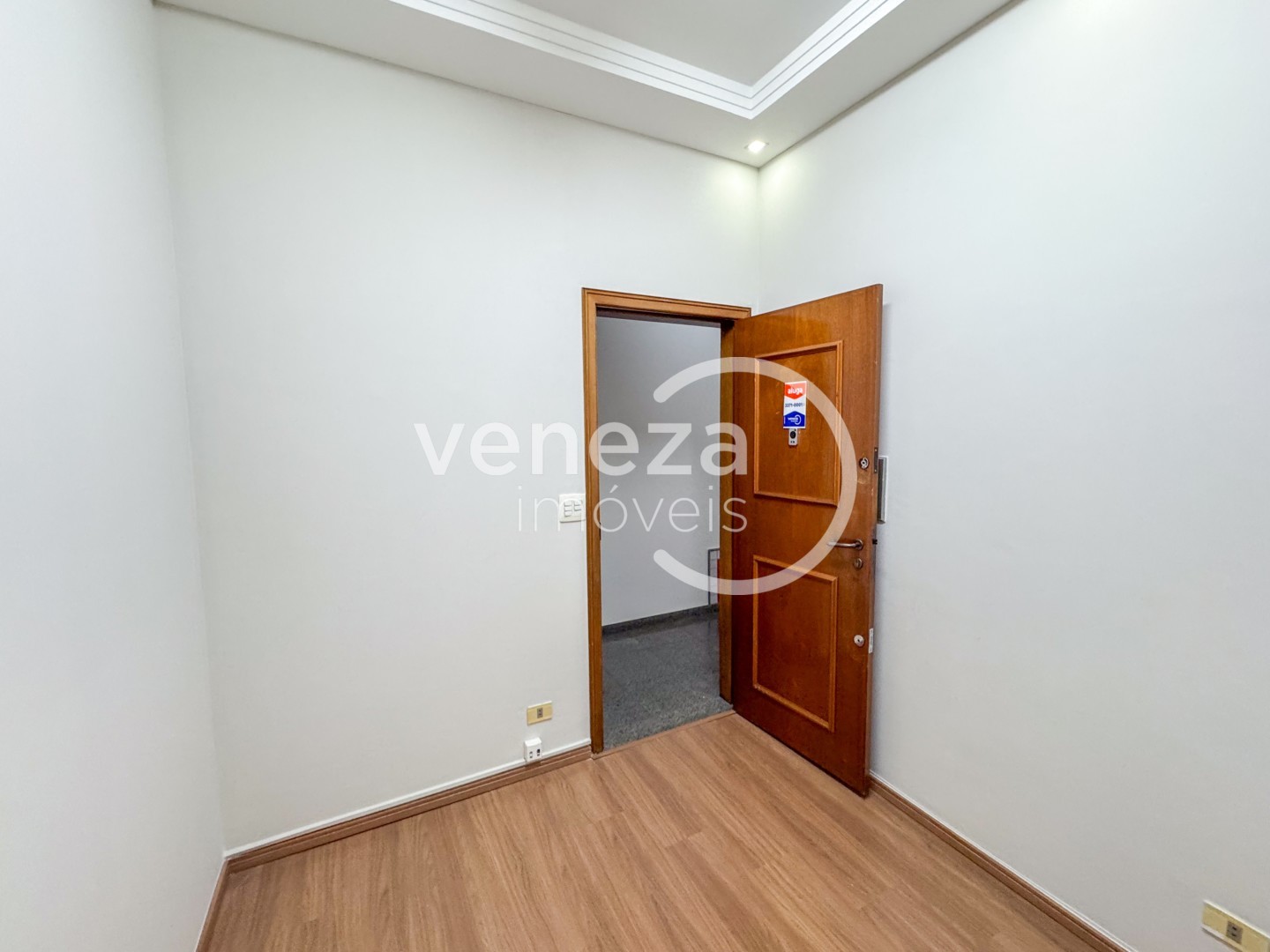 Sala para locação no bairro Centro de Londrina - Foto 6