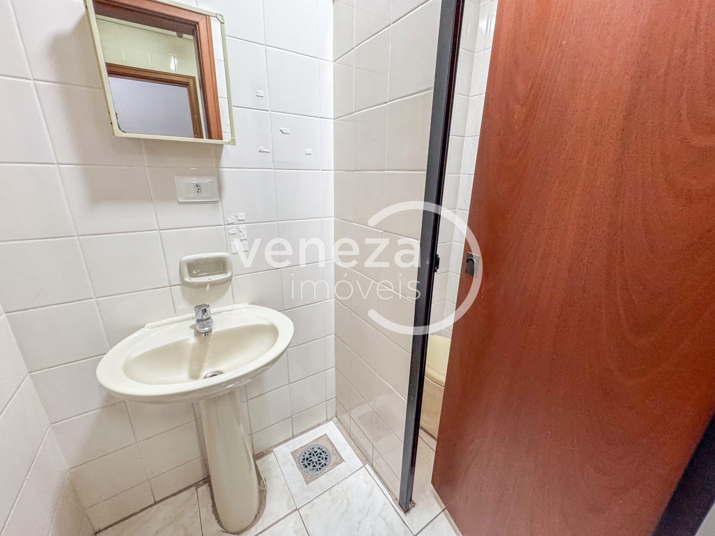Sala para locação no bairro Centro de Londrina - Foto 14