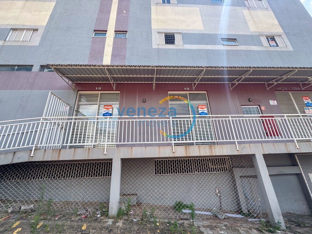 Salão-loja para locacao no Centro em Londrina com 39m² por R$ 900,00  - Foto 1