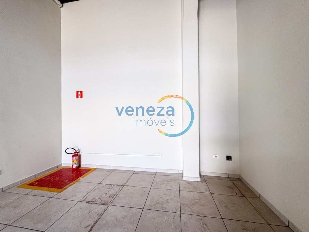 Salão-loja para locação no bairro Centro de Londrina - Foto 14