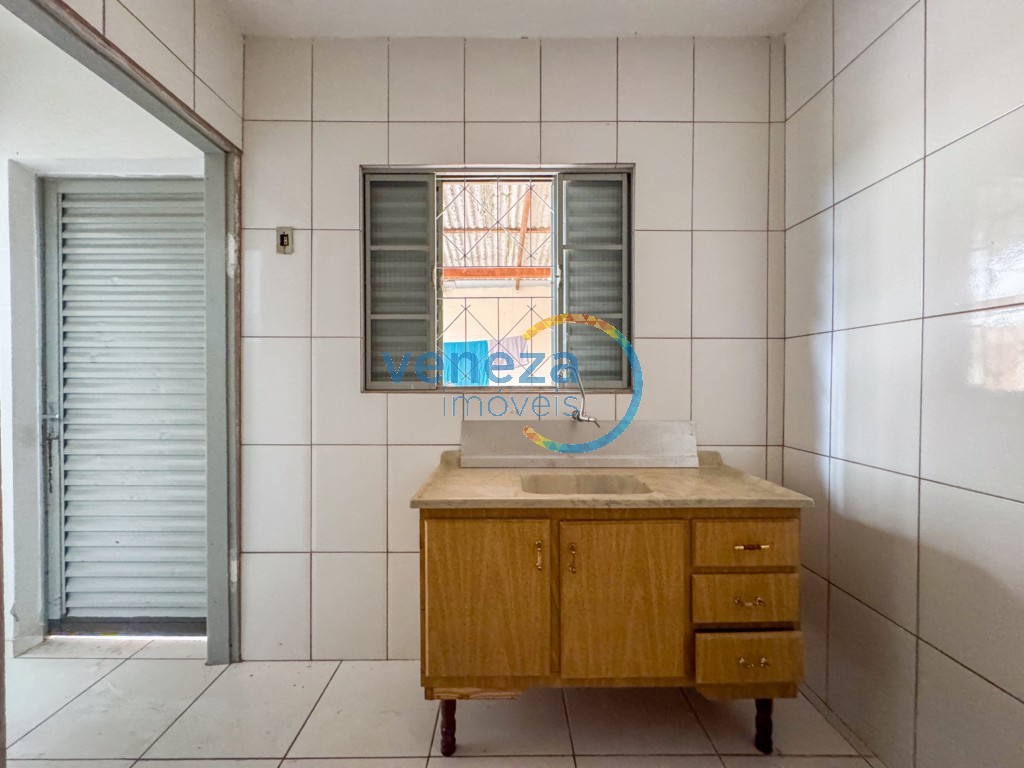 Apartamento para locação no bairro Piza de Londrina - Foto 17