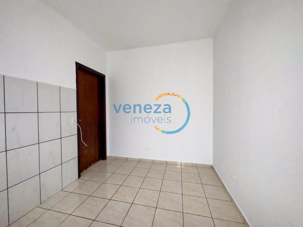 Casa Residencial para locacao no Piza em Londrina com 22m² por R$ 850,00  - Foto 2