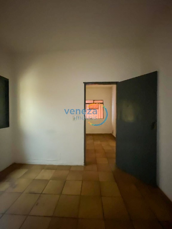 Casa Residencial para locação no bairro Coliseu de Londrina - Foto 4