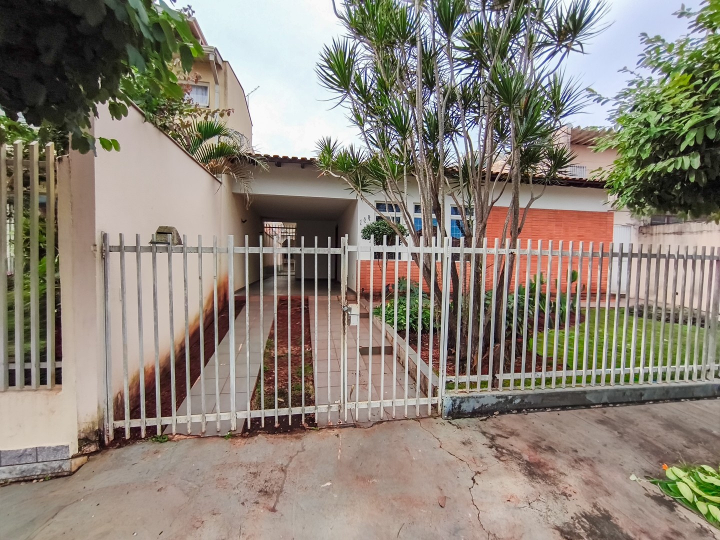 Casa para alugar em Lago Parque, Londrina — Portal Chave Fácil