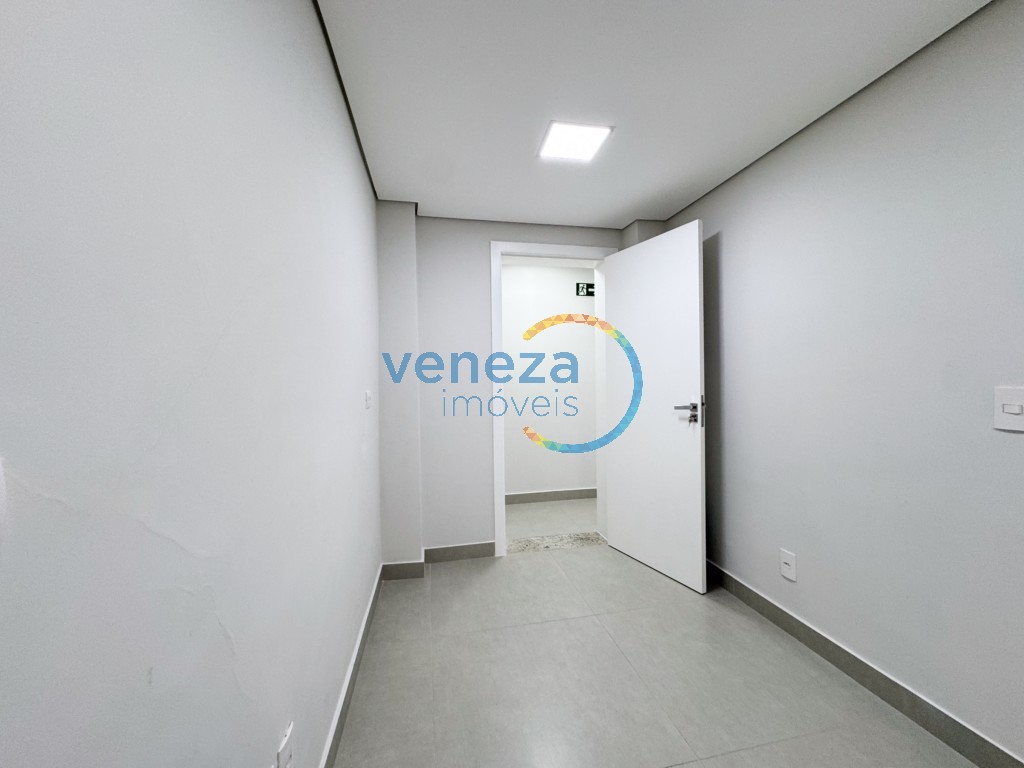 Casa Comercial para locação no bairro Centro de Londrina - Foto 31