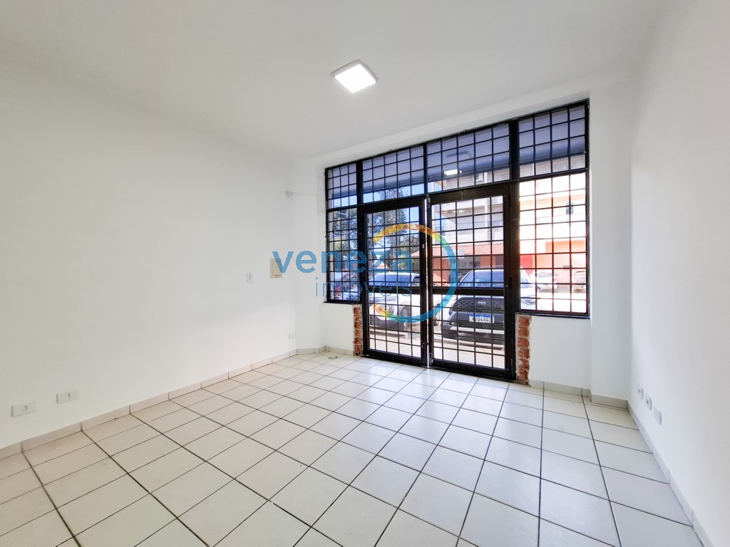 Salão-loja para locacao no Vitoria em Londrina com 33m² por R$ 1.450,00