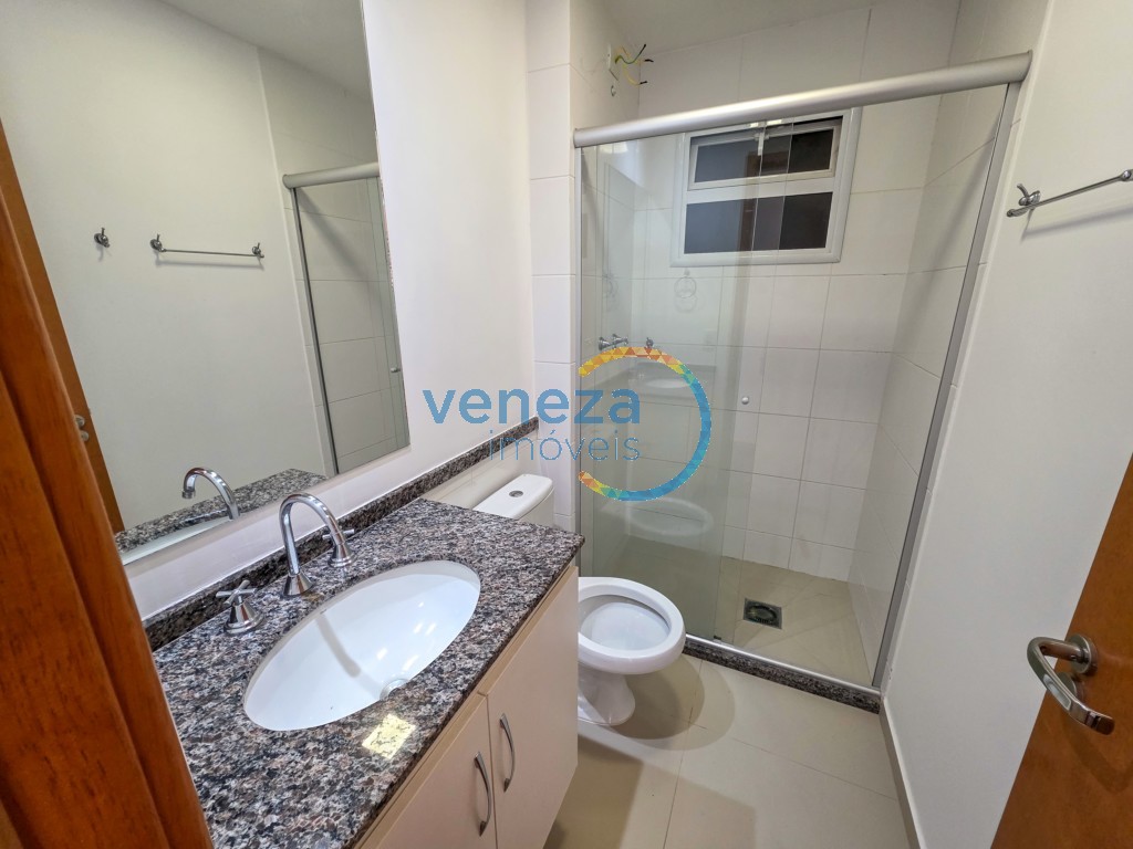 Apartamento para locação no bairro Gleba Palhano de Londrina com 69m<sup>2</sup> útil, 3 quartos, 1 vaga de garagem