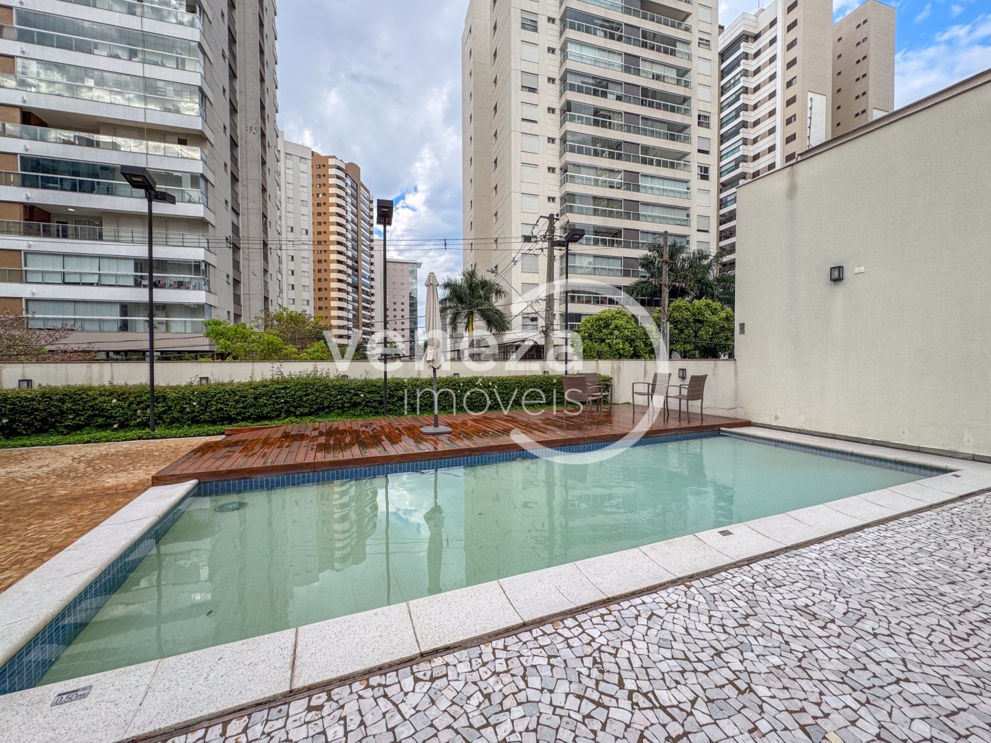 Apartamento para locação no bairro Gleba Palhano de Londrina - Foto 12