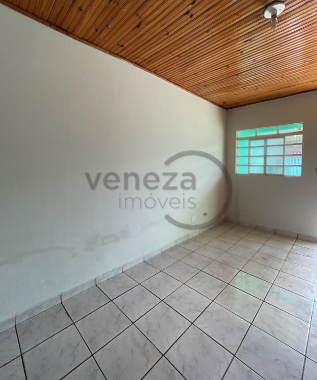 Casa Residencial para venda no Andes em Londrina com 75m² por R$
                                                                                                                                                300.000,00                                                                                                                                        