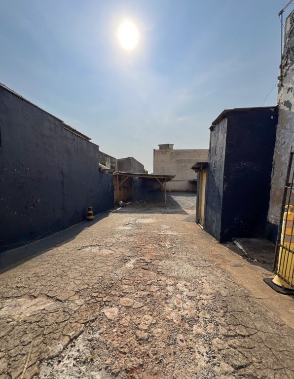 Terreno para locacao no Centro em Londrina com 510m² por R$ 6.200,00 - Foto 2