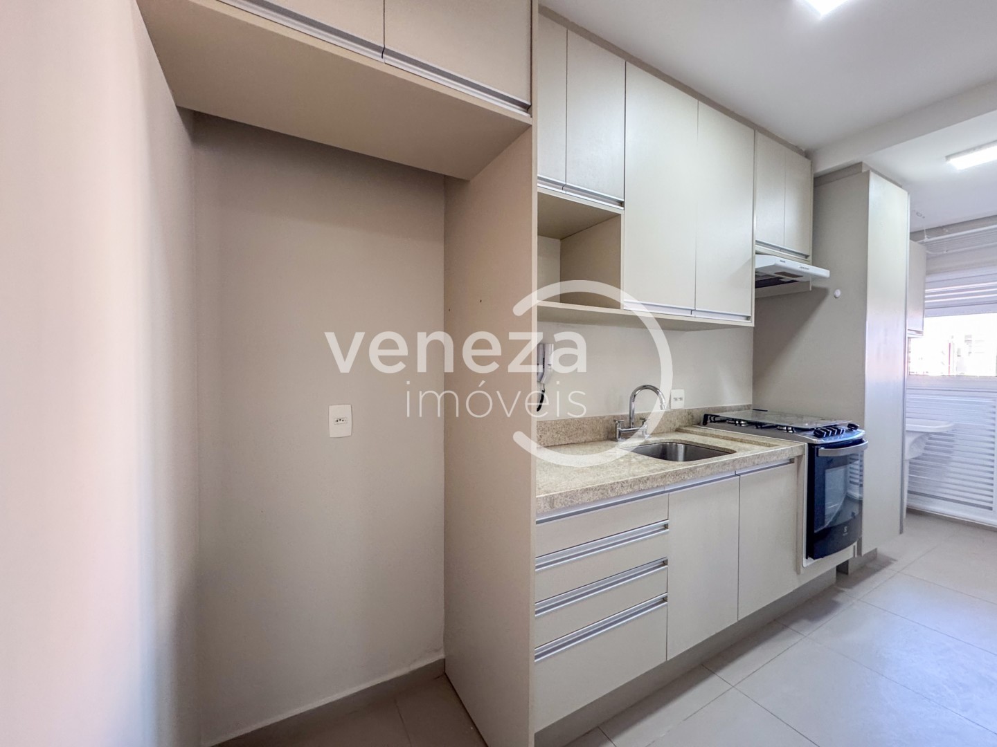 Apartamento para locação no bairro Vila Larsen 1 de Londrina - Foto 20