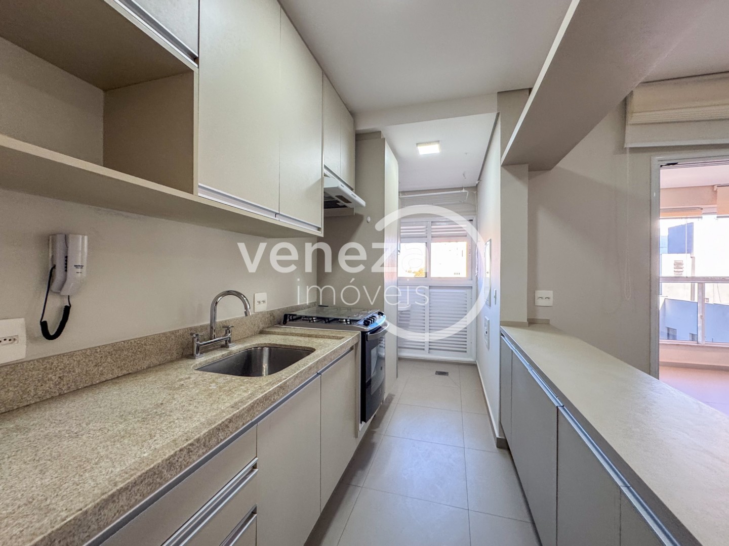 Apartamento para locação no bairro Vila Larsen 1 de Londrina - Foto 21