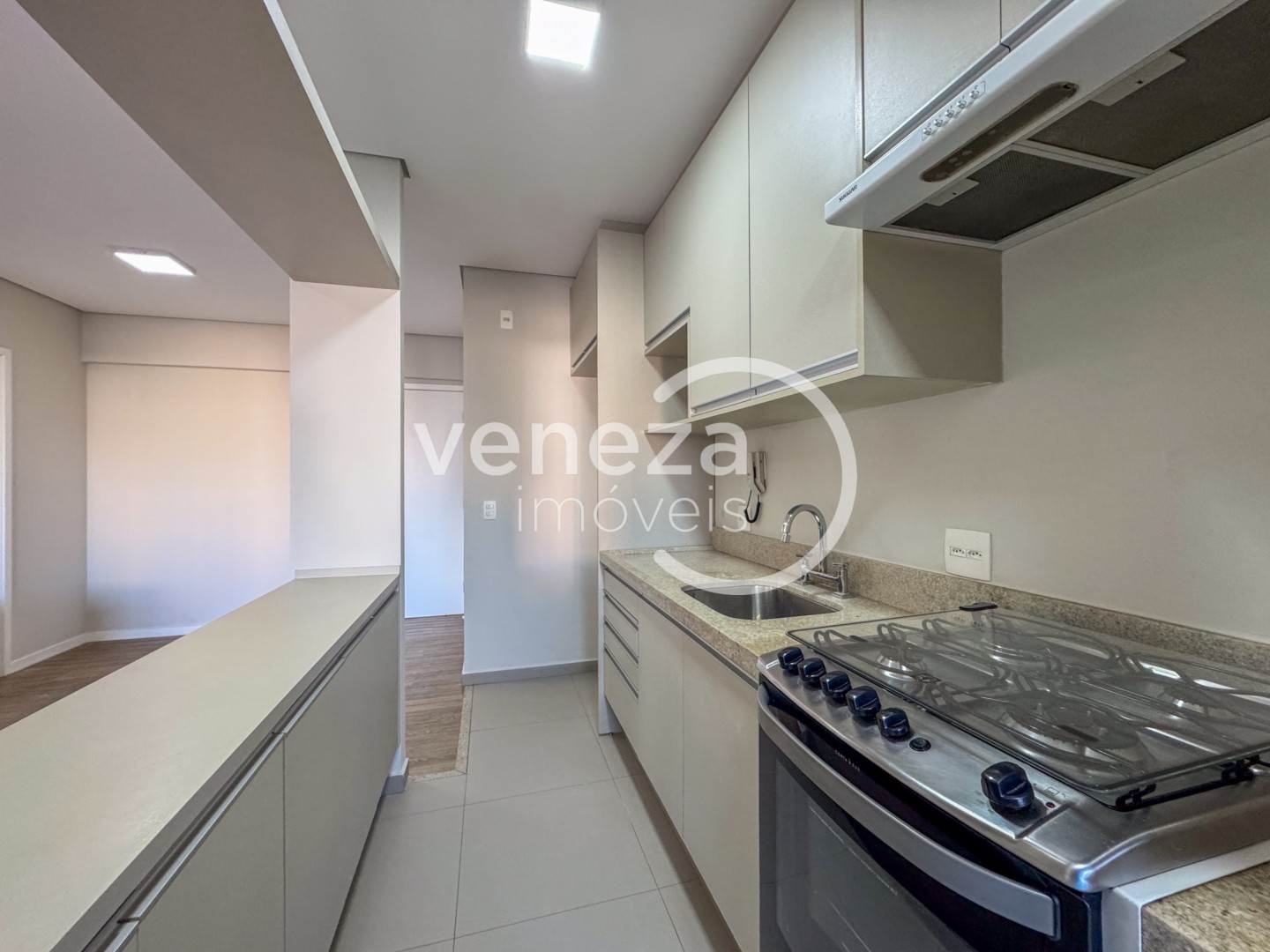 Apartamento para locação no bairro Vila Larsen 1 de Londrina - Foto 22