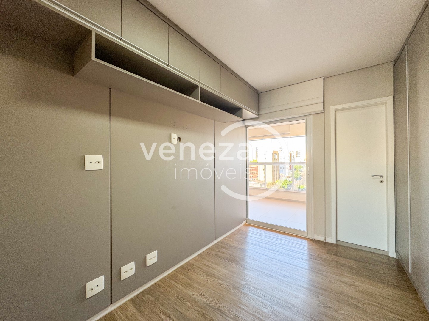 Apartamento para locação no bairro Vila Larsen 1 de Londrina - Foto 12