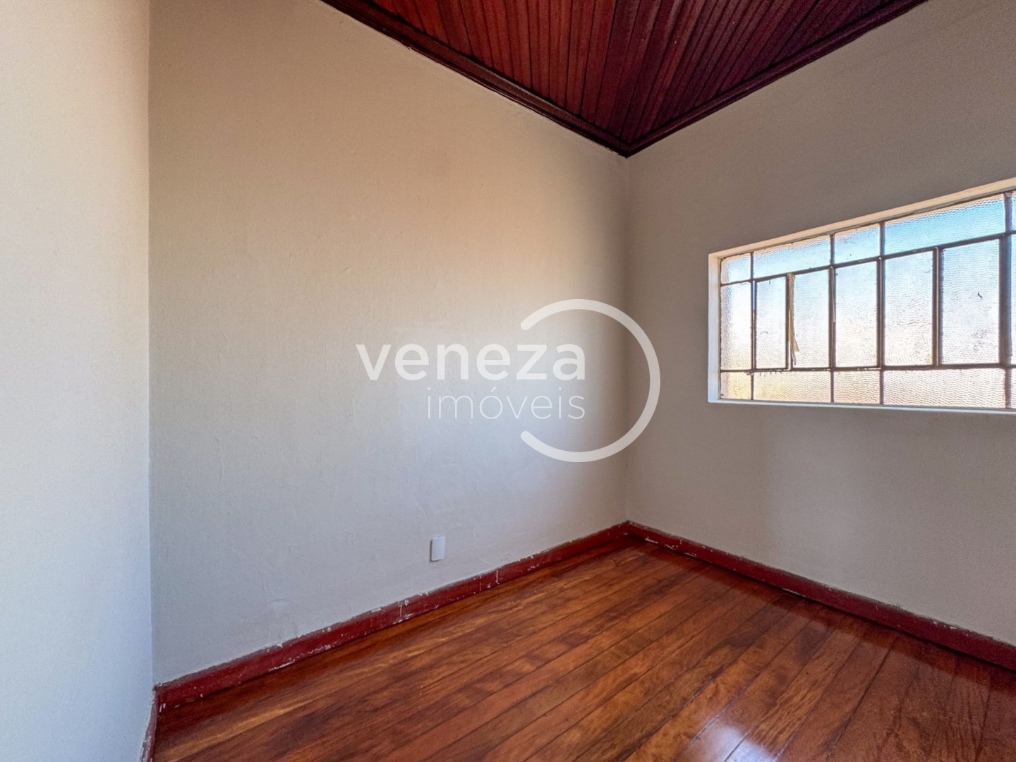 Apartamento para locação no bairro Vila Sao Caetano de Londrina - Foto 19